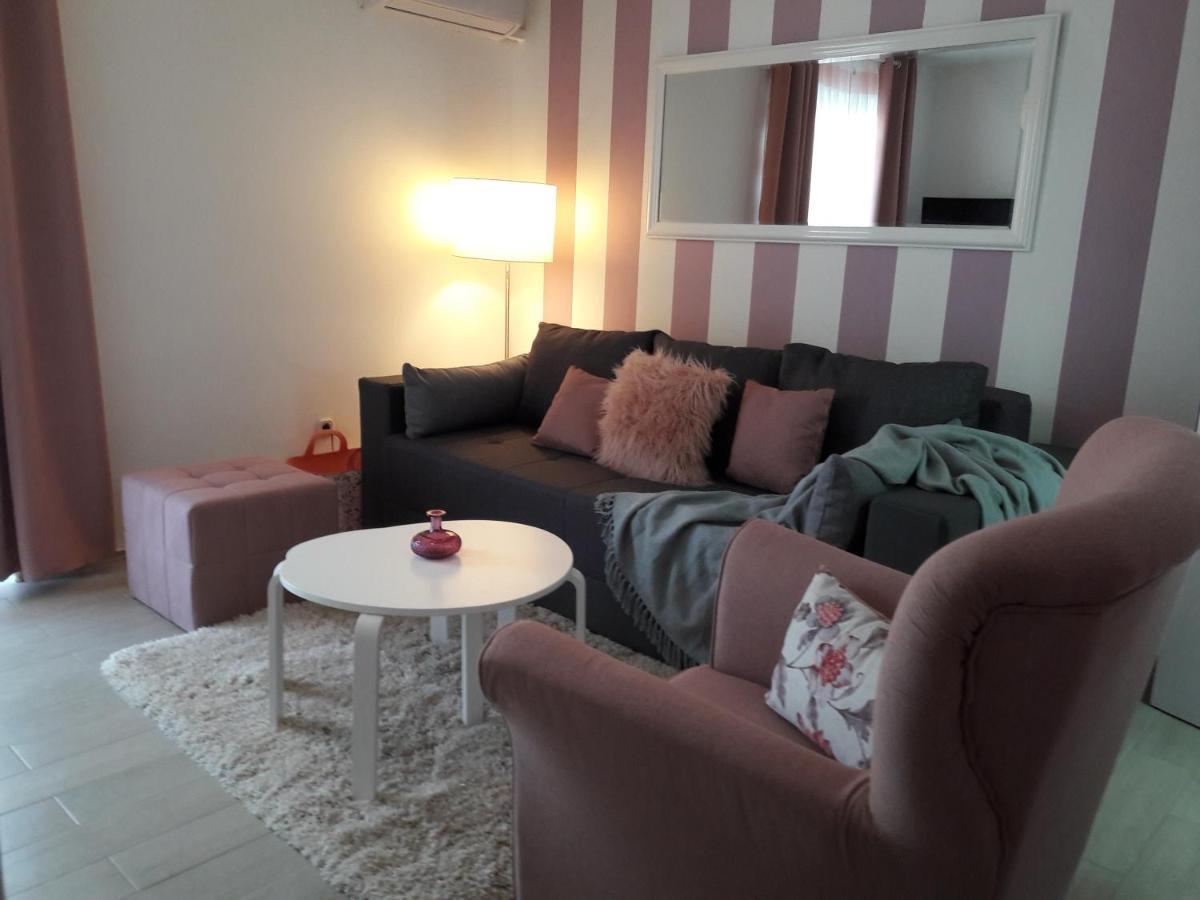 Apartments Melin Malinska Bagian luar foto