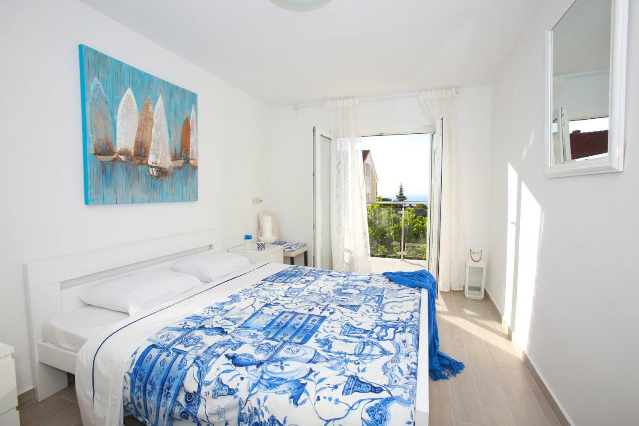 Apartments Melin Malinska Bagian luar foto